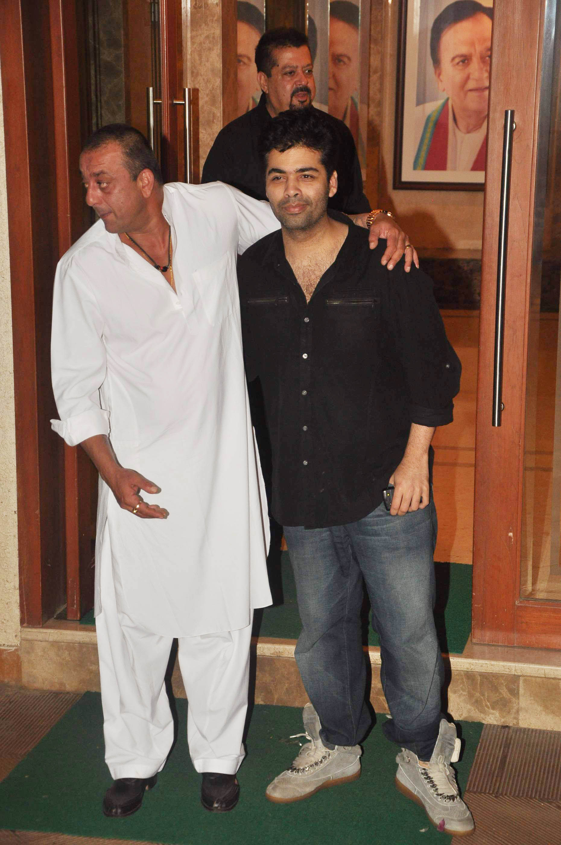 Celebs at Sanjay Dutt house pictures | Picture 49380